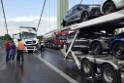 Schwerer LKW VU PKlemm A 4 Rich Olpe auf der Rodenkirchener Bruecke P018